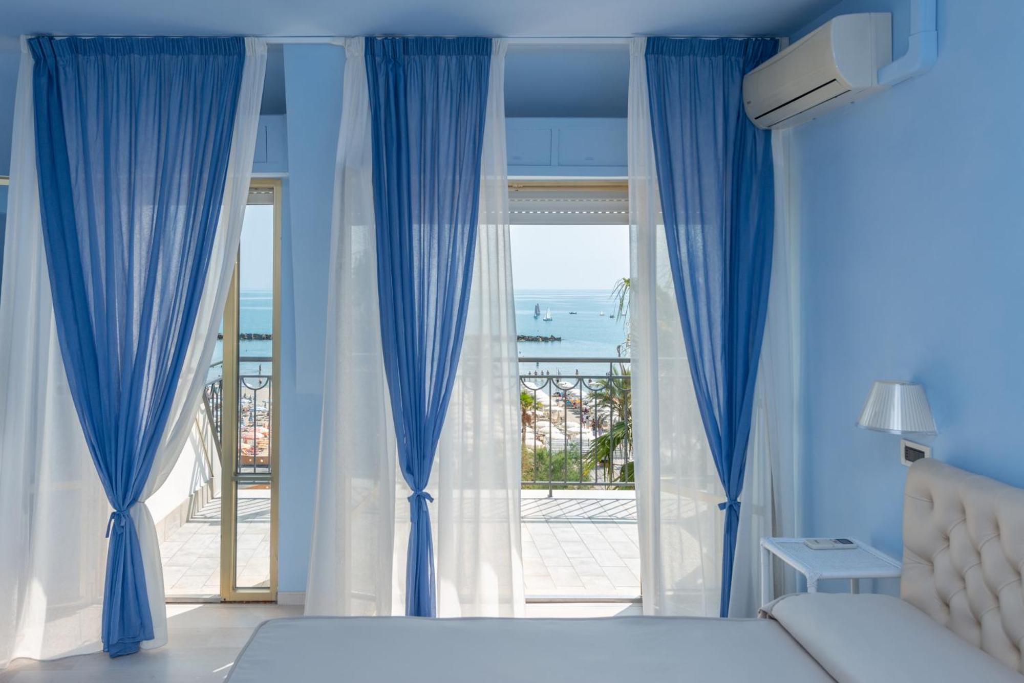 Hotel Dino San Benedetto del Tronto Bagian luar foto