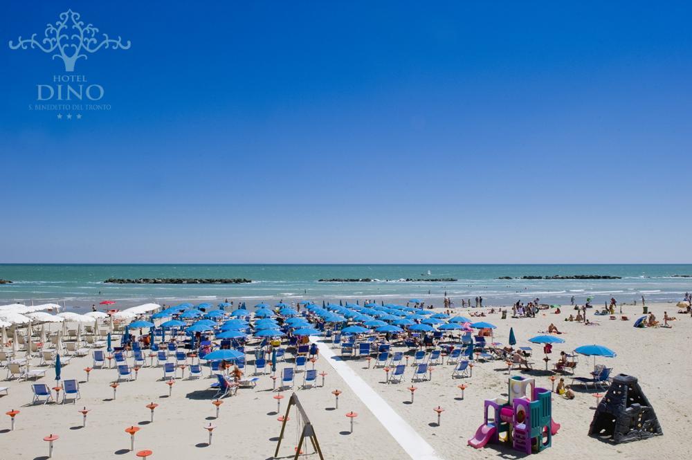Hotel Dino San Benedetto del Tronto Bagian luar foto